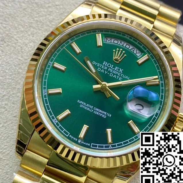 EW Day Green OnTrend Factory Dial 118238 Rolex 919 Date 0806